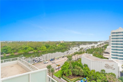 Condo in Miami Beach, Florida  № 1710471 - photo 3