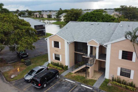 Снять в аренду кондоминиум в Хомстед, Флорида 3 спальни, 111.02м2, № 1968602 - фото 21