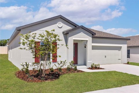 House in Winter Haven, Florida 4 bedrooms, 173.08 sq.m. № 1587692 - photo 2