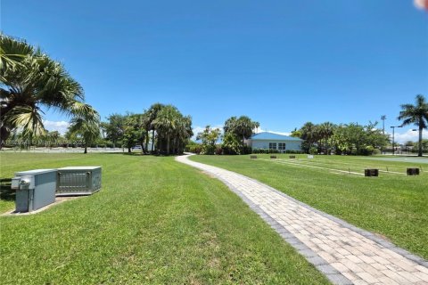 Terreno en venta en Okeechobee, Florida № 1983272 - foto 7