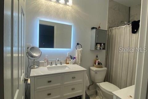 House in Saint Petersburg, Florida 3 bedrooms, 113.99 sq.m. № 1590461 - photo 7