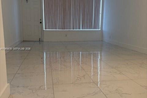 Condominio en venta en Hallandale Beach, Florida, 1 dormitorio, 65.03 m2 № 2030604 - foto 15