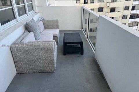 Снять в аренду кондоминиум в Майами-Бич, Флорида 48.77м2, № 2058213 - фото 5