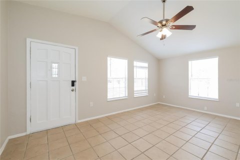 Casa en alquiler en Apopka, Florida, 3 dormitorios, 106.65 m2 № 1820546 - foto 4