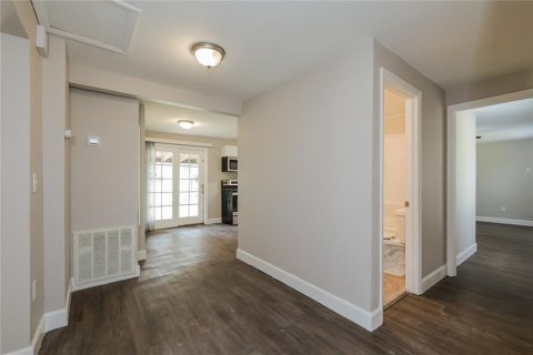 House in Apopka, Florida 3 bedrooms, 106.65 sq.m. № 1820546 - photo 14