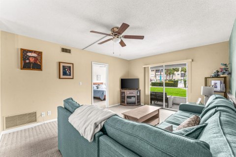 Condo in Lighthouse Point, Florida, 2 bedrooms  № 2146282 - photo 22
