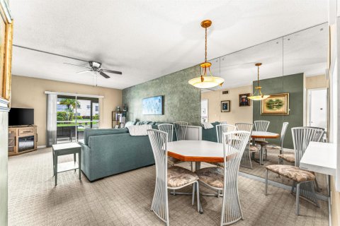 Condo in Lighthouse Point, Florida, 2 bedrooms  № 2146282 - photo 25