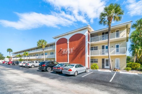 Condo à Lighthouse Point, Floride, 2 chambres  № 2146282