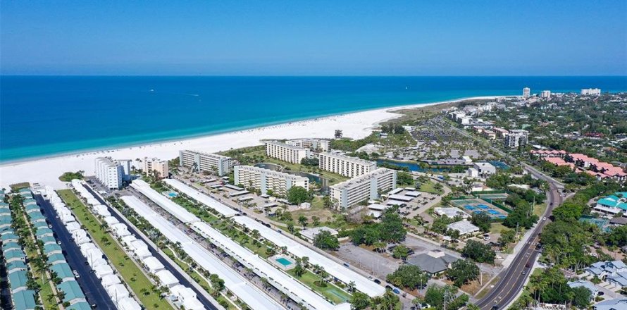 Condominio en Sarasota, Florida, 5 habitaciones № 2096226