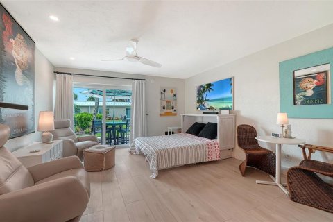 Condominio en venta en Sarasota, Florida, 5 habitaciones, 36.42 m2 № 2096226 - foto 6
