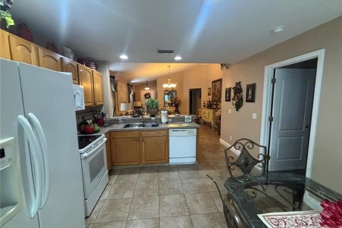 Villa ou maison à louer à Lakewood Ranch, Floride: 3 chambres, 118.45 m2 № 2400417 - photo 3