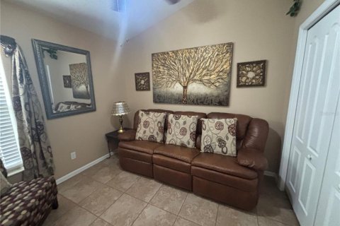 Villa ou maison à louer à Lakewood Ranch, Floride: 3 chambres, 118.45 m2 № 2400417 - photo 19