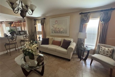 Villa ou maison à louer à Lakewood Ranch, Floride: 3 chambres, 118.45 m2 № 2400417 - photo 6