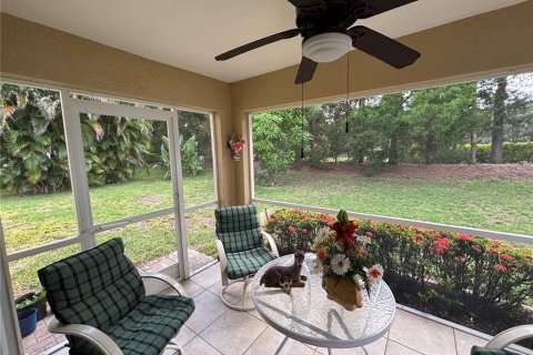 Villa ou maison à louer à Lakewood Ranch, Floride: 3 chambres, 118.45 m2 № 2400417 - photo 26