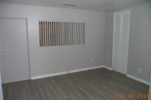 Apartment in Winter Park, Florida 2 bedrooms, 102.19 sq.m. № 2401293 - photo 6