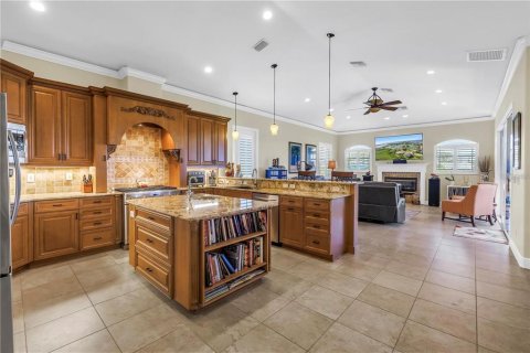 Casa en alquiler en Tarpon Springs, Florida, 4 dormitorios, 356.09 m2 № 1868953 - foto 27