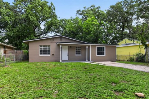 Casa en Jacksonville, Florida 3 dormitorios, 153.85 m2 № 2107594