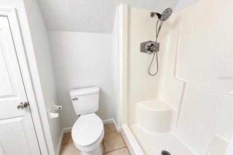 House in Brandon, Florida 1 bedroom, 79.71 sq.m. № 2395544 - photo 12