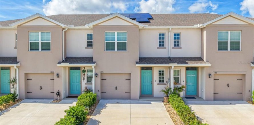 Touwnhouse à Davenport, Floride 3 chambres, 138.24 m2 № 2295039