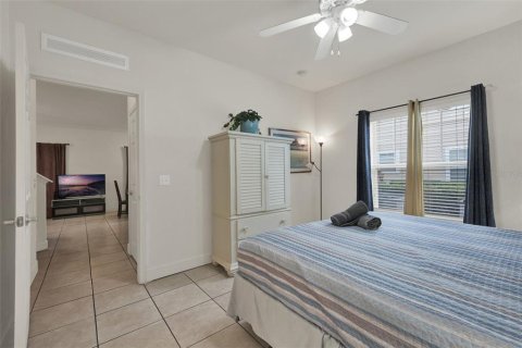 Adosado en venta en Kissimmee, Florida, 4 dormitorios, 157.38 m2 № 1898393 - foto 11
