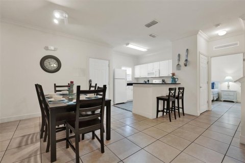 Adosado en venta en Kissimmee, Florida, 4 dormitorios, 157.38 m2 № 1898393 - foto 6