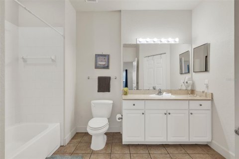 Adosado en venta en Kissimmee, Florida, 4 dormitorios, 157.38 m2 № 1898393 - foto 20