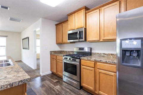 Casa en alquiler en Bunnell, Florida, 3 dormitorios, 158.96 m2 № 1880820 - foto 3