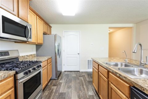 Casa en alquiler en Bunnell, Florida, 3 dormitorios, 158.96 m2 № 1880820 - foto 2