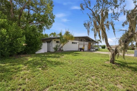 Casa en venta en Winter Haven, Florida, 3 dormitorios, 224.64 m2 № 2238321 - foto 6