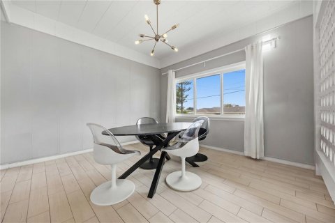 Casa en venta en Winter Haven, Florida, 3 dormitorios, 224.64 m2 № 2238321 - foto 13