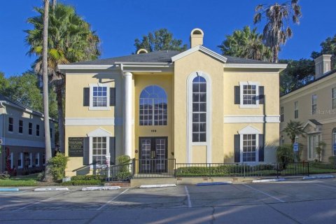 Immobilier commercial à Maitland, Floride 450.67 m2 № 2118355