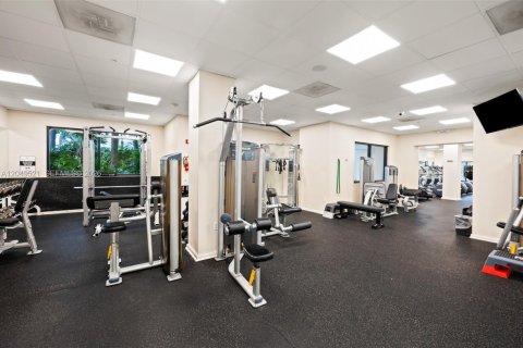 Condo in Miami, Florida, 1 bedroom  № 2193512 - photo 18