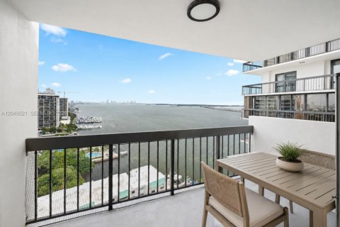Condo in Miami, Florida, 1 bedroom  № 2193512