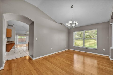 House in Apollo Beach, Florida 3 bedrooms, 180.97 sq.m. № 1876007 - photo 12
