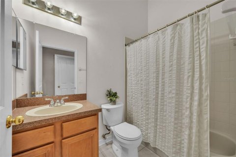 House in Apollo Beach, Florida 3 bedrooms, 180.97 sq.m. № 1876007 - photo 14