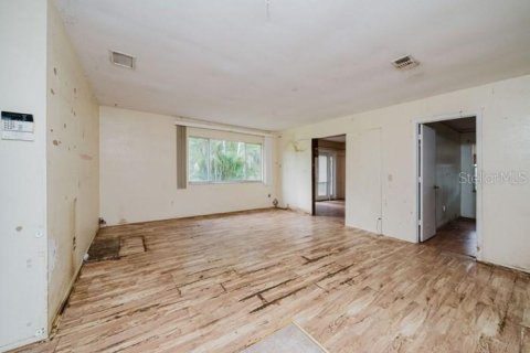 House in Palm Bay, Florida 3 bedrooms, 127.93 sq.m. № 1612918 - photo 17