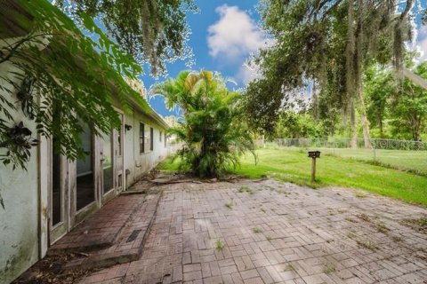 House in Palm Bay, Florida 3 bedrooms, 127.93 sq.m. № 1612918 - photo 5