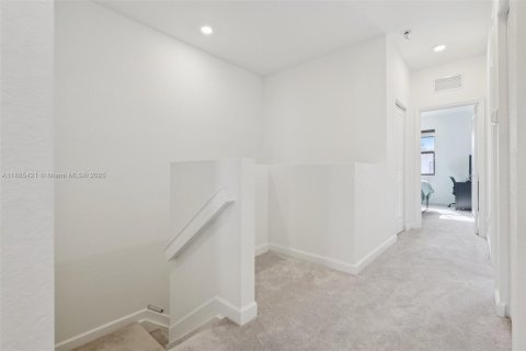 Купить таунхаус в Хомстед, Флорида 3 спальни, 159.98м2, № 1931595 - фото 14
