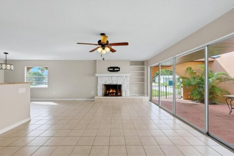 Villa ou maison à vendre à Englewood, Floride: 3 chambres, 138.42 m2 № 2416961 - photo 14