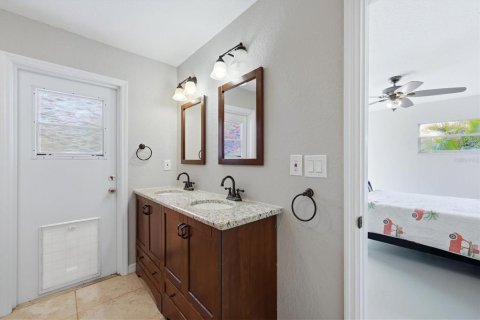 Villa ou maison à vendre à Englewood, Floride: 3 chambres, 138.42 m2 № 2416961 - photo 26
