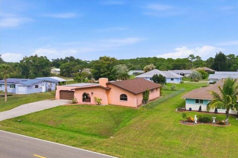 Villa ou maison à vendre à Englewood, Floride: 3 chambres, 138.42 m2 № 2416961 - photo 4