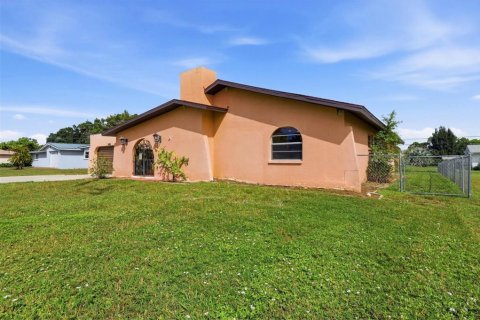 Villa ou maison à vendre à Englewood, Floride: 3 chambres, 138.42 m2 № 2416961 - photo 7