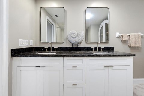 Condo in Clearwater, Florida, 3 bedrooms  № 2231030 - photo 23