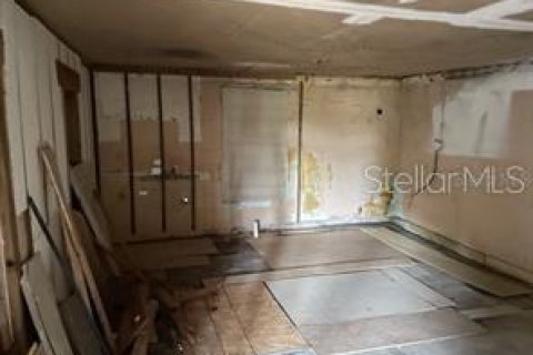 House in Eustis, Florida 2 bedrooms, 66.89 sq.m. № 1246769 - photo 7