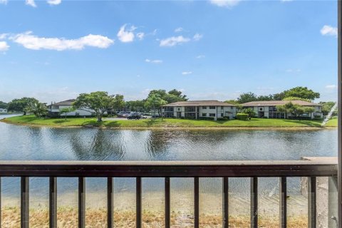 Condo in Fort Lauderdale, Florida, 2 bedrooms  № 1866523 - photo 13