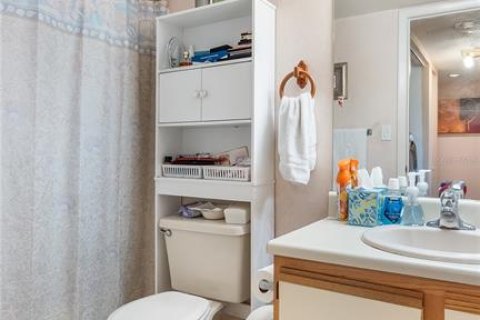 Condo in Fort Lauderdale, Florida, 2 bedrooms  № 1866523 - photo 8