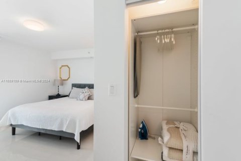 Copropriété à louer à Bay Harbor Islands, Floride: 2 chambres, 88.72 m2 № 1960099 - photo 19