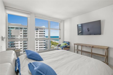 Condominio en alquiler en Miami Beach, Florida, 3 dormitorios, 175.12 m2 № 1991385 - foto 30