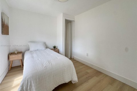 House in West Park, Florida 4 bedrooms № 2033199 - photo 19