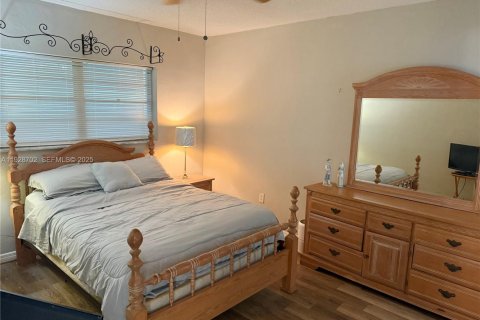 Condo in Aventura, Florida, 1 bedroom № 1987835 - photo 12